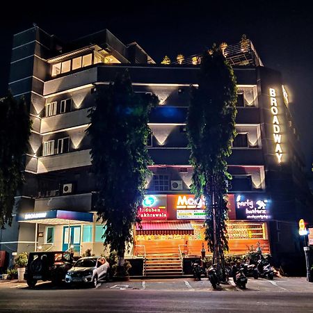 Hotel Broadway Udaipur Buitenkant foto
